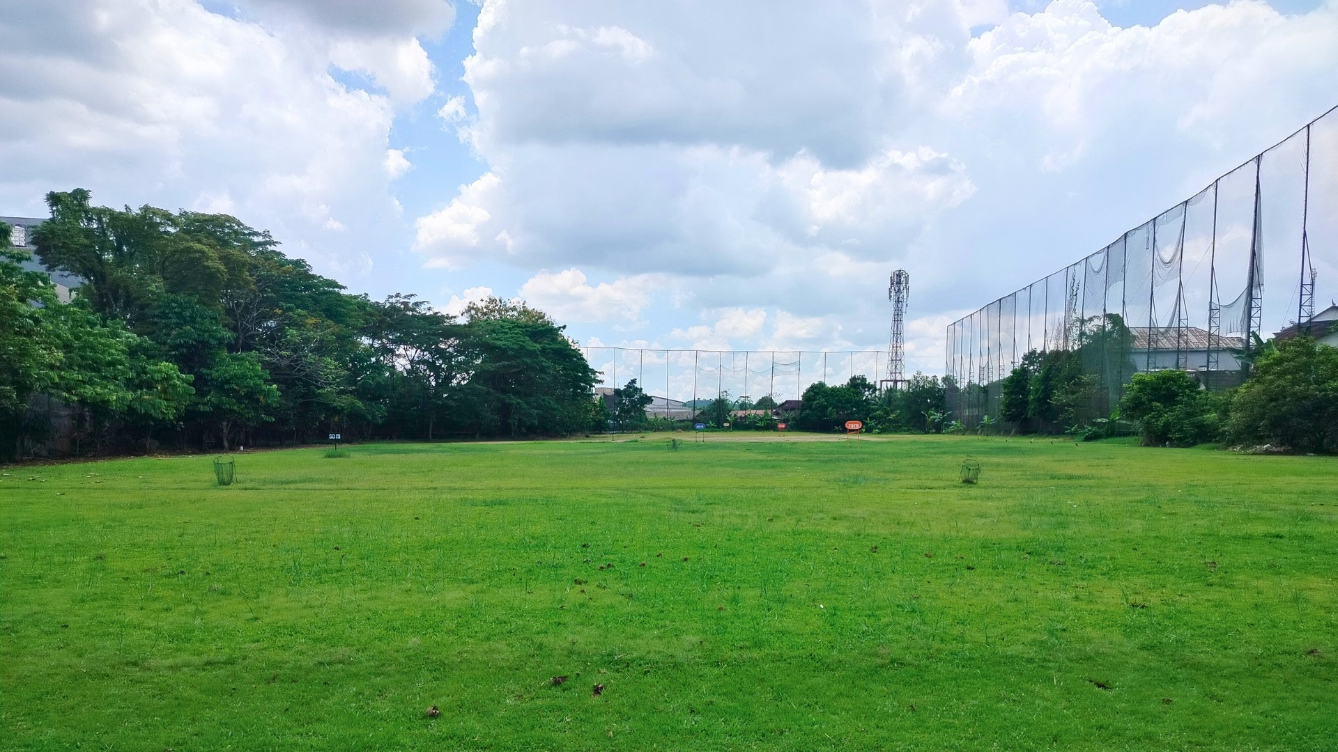 Galeri Big Golf Driving Range - galeri-1.png